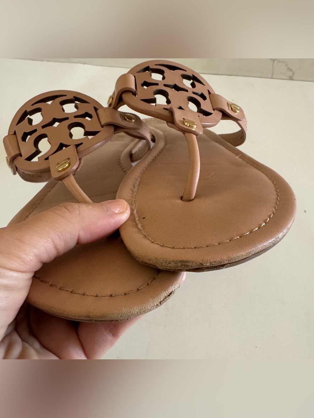 TORY BURCH MILLER THONG LOGO SANDAL LEATHER SIZE 11 - Picture 3 of 6